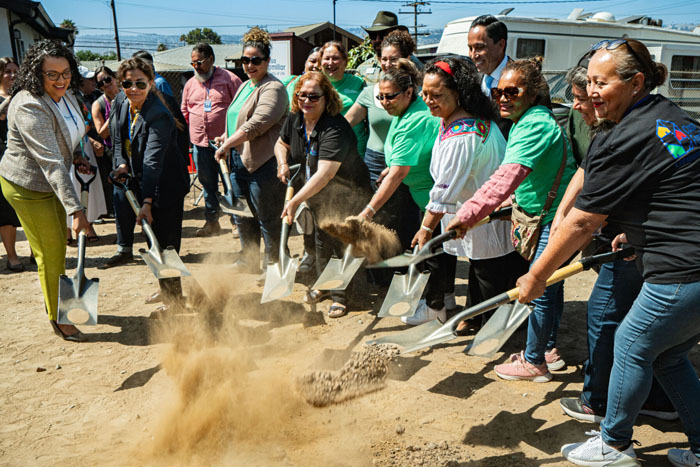 La Semilla Groundbreaking - photo credit Casa Familiar