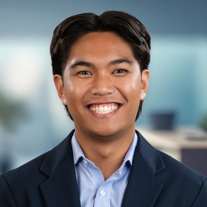 Ryan Dagamac headshot